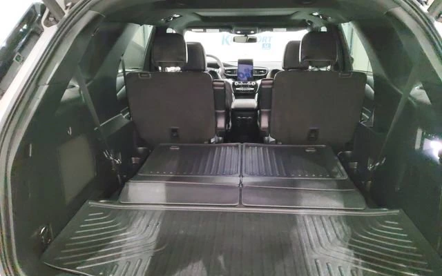 2023 Ford Explorer ST - Photo 16