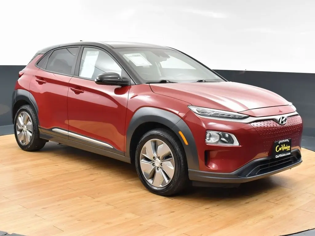 Used 2021 Hyundai Kona EV SEL with VIN KM8K23AGXMU106269 for sale in Trooper, PA