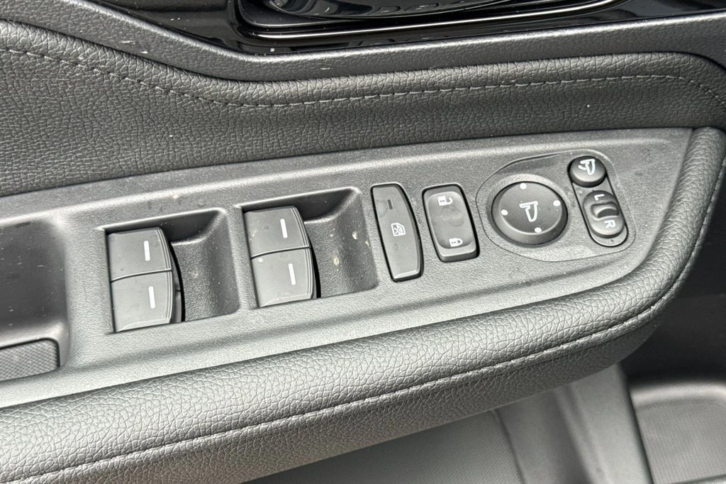 2026 Honda Odyssey Elite - Photo 7