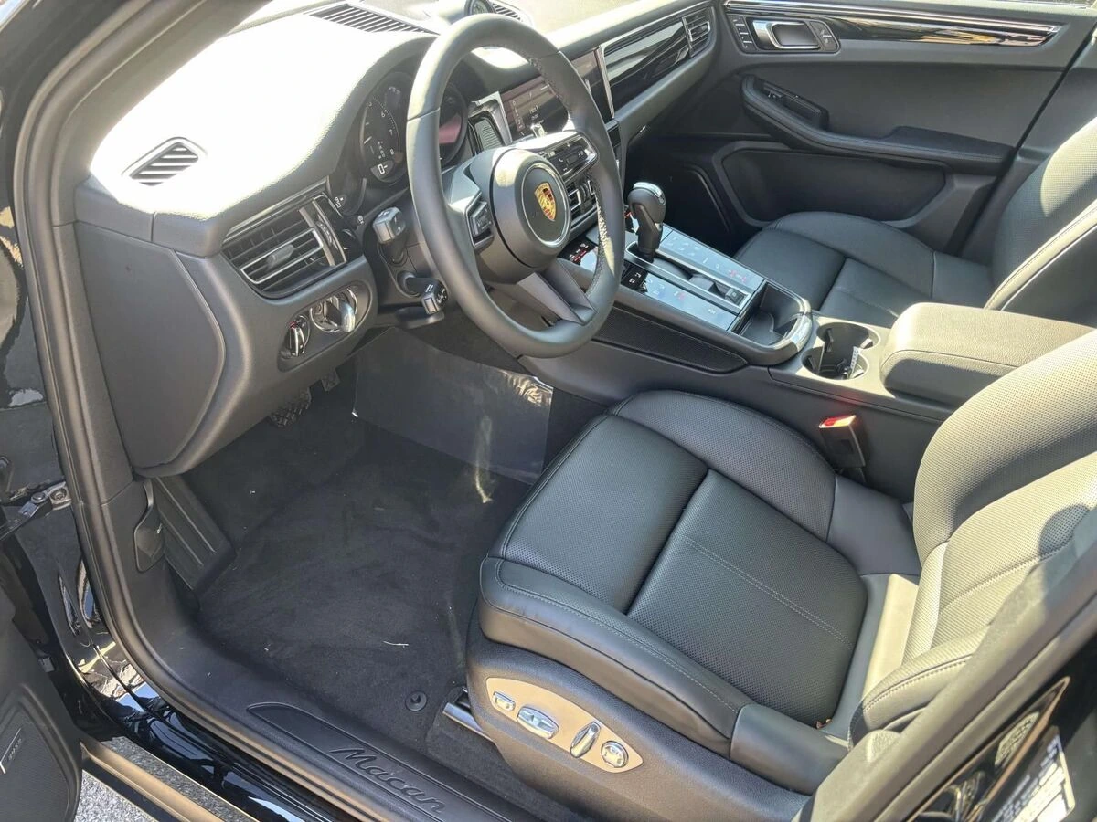 2026 Porsche Macan Base - Photo 19