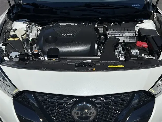 2021 Nissan Maxima SR photo 25