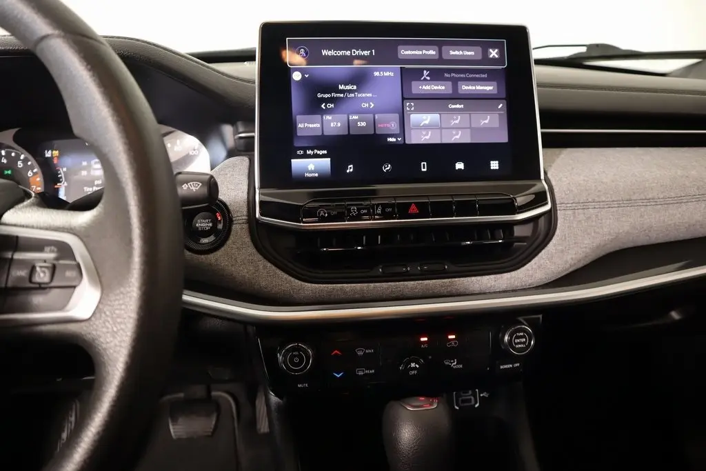 2024 Jeep Compass Sport photo 5