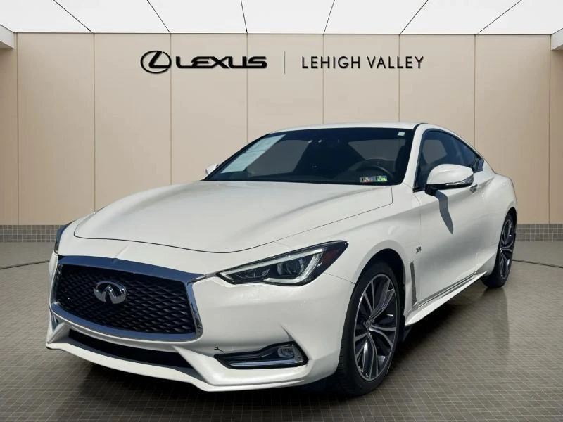 2017 INFINITI Q60