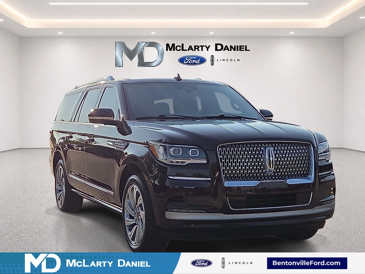 2023 Lincoln Navigator
