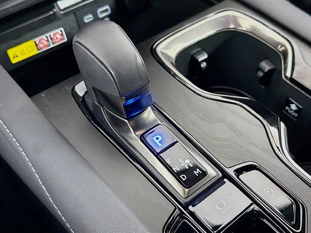 2025 Lexus RX 350 - Photo 17