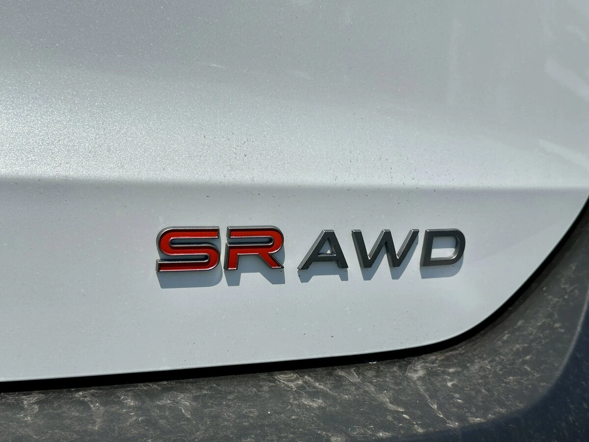 2026 Nissan KICKS SR AWD - Photo 12