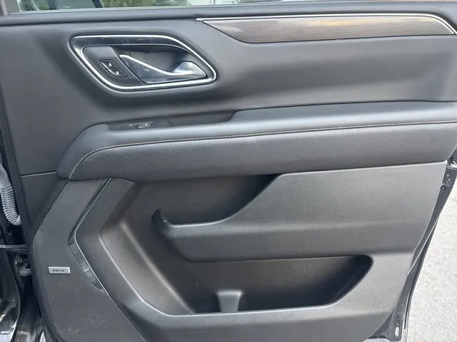 2023 Gmc Yukon XL AT4 photo 14