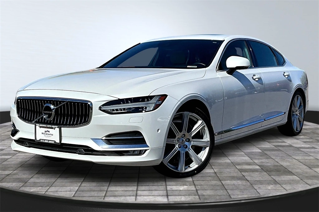 2018 Volvo S90 Inscription's photo