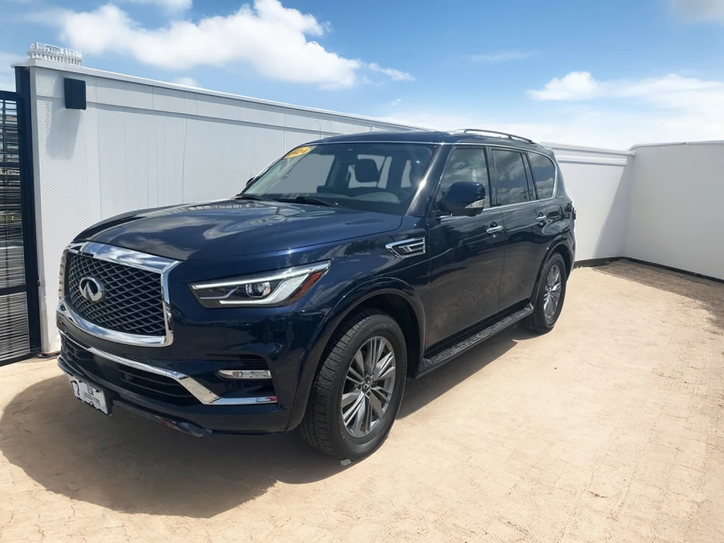 2024 INFINITI QX80 Luxe 4WD's photo