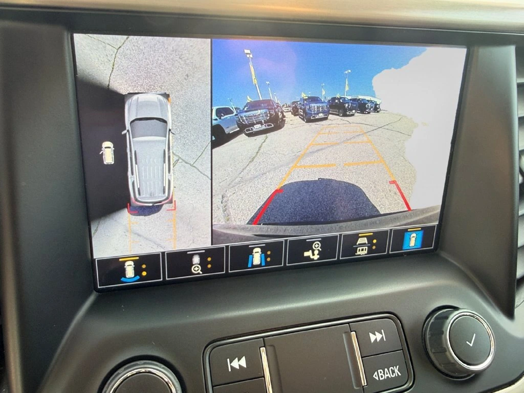 2023 GMC Acadia Denali - Photo 28