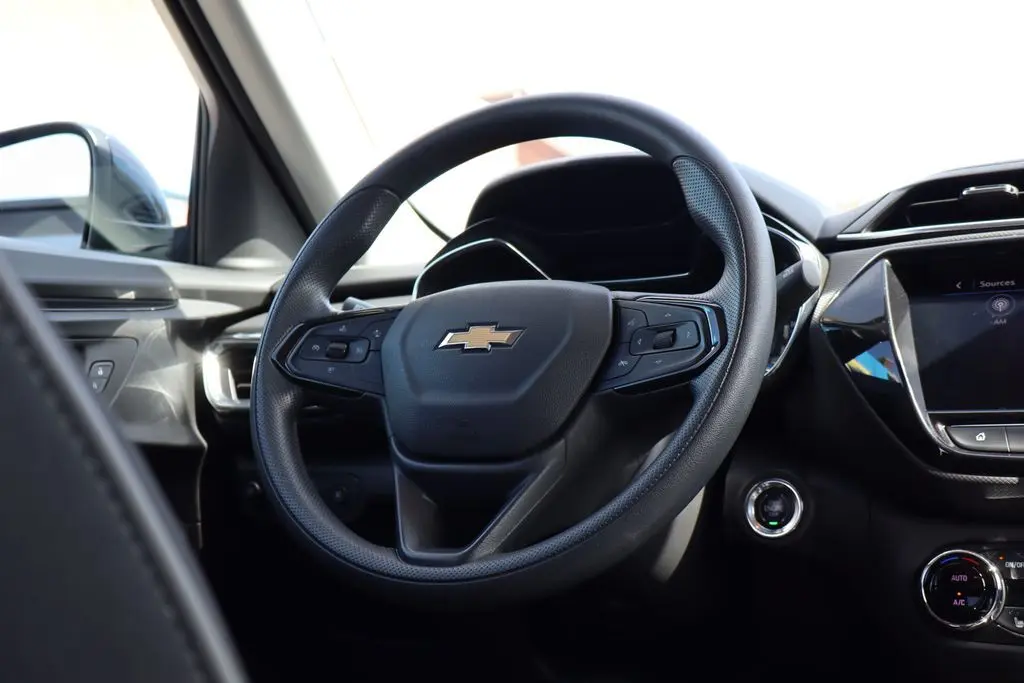 2022 Chevrolet Trailblazer LT photo 36