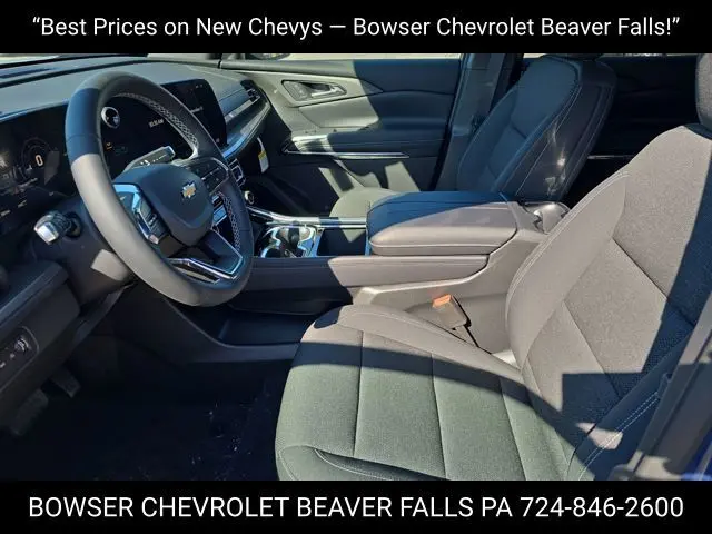 2026 Chevrolet Traverse 2LT photo 3