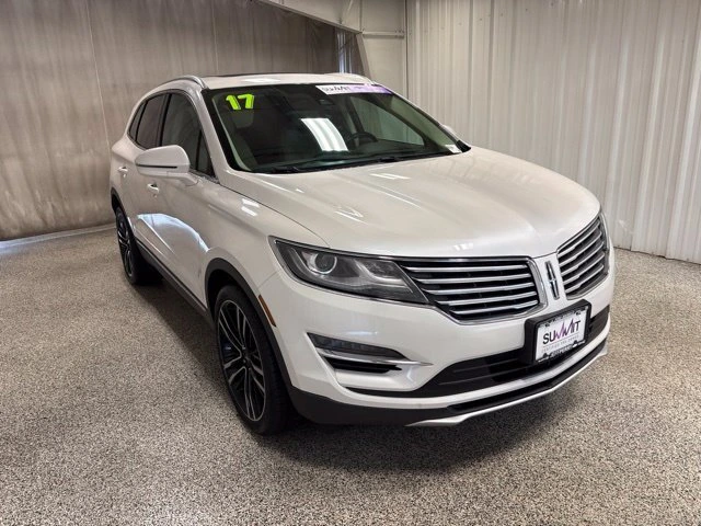 Used 2017 Lincoln MKC Reserve with VIN 5LMTJ3DH0HUL40628 for sale in Rochelle, IL