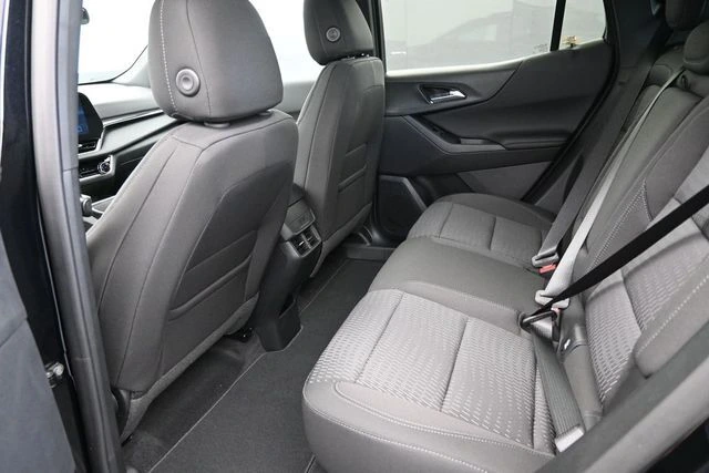 2027 Chevrolet Equinox LT - Photo 14