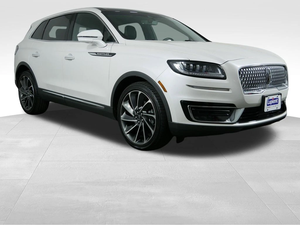 Used 2019 Lincoln Nautilus Reserve with VIN 2LMPJ8L97KBL58010 for sale in Brooklyn Park, Minnesota