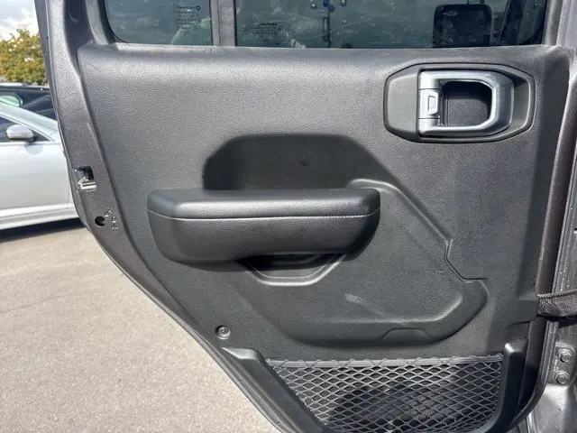 2019 Jeep Wrangler Unlimited Sport S photo 14
