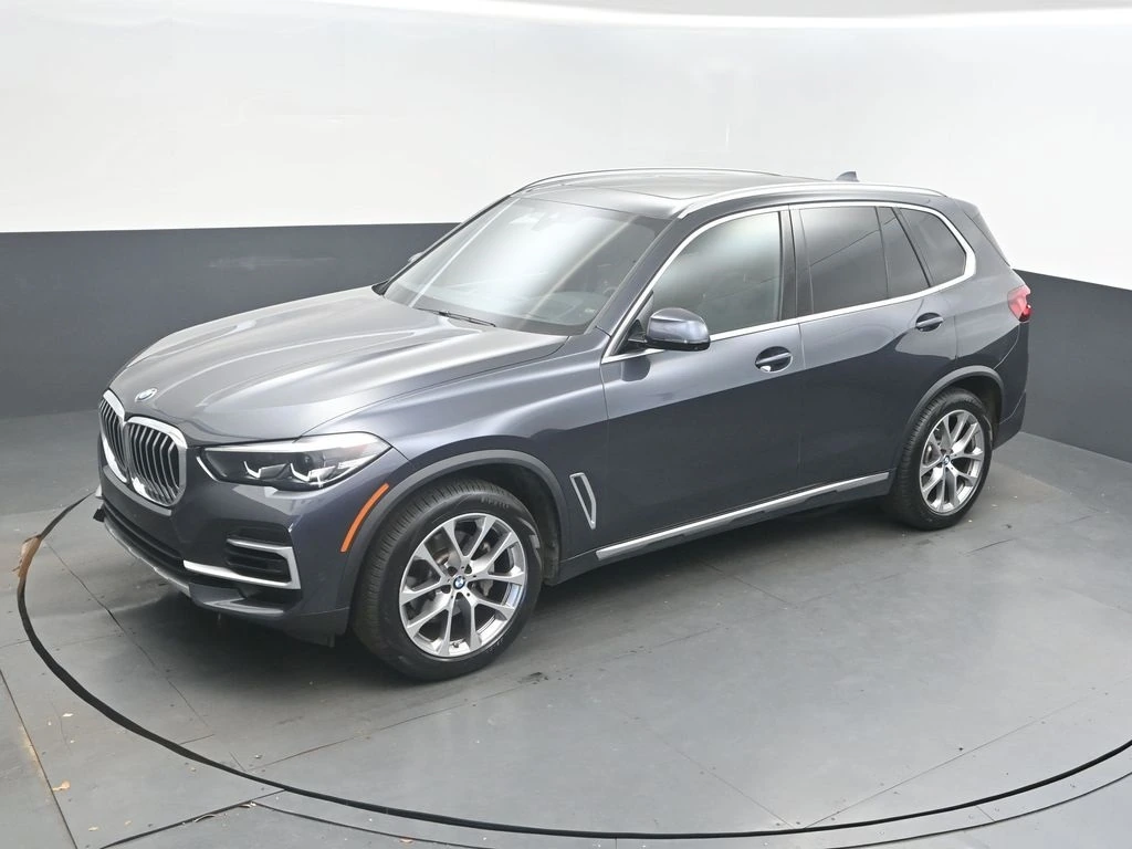 2022 BMW X5 40i's photo