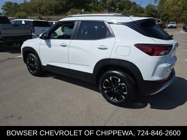2023 Chevrolet Trailblazer LT photo 3