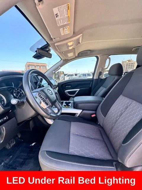 2024 Nissan Titan SV - Photo 21