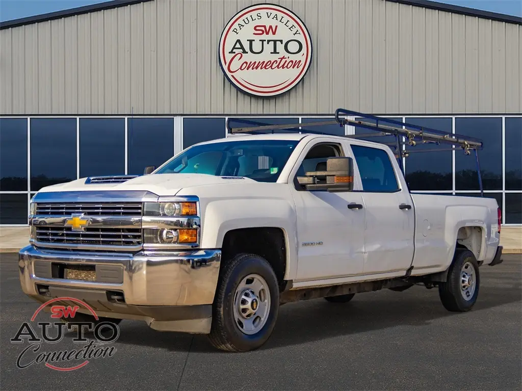 2018 Chevrolet Silverado 2500HD Work Truck photo 2
