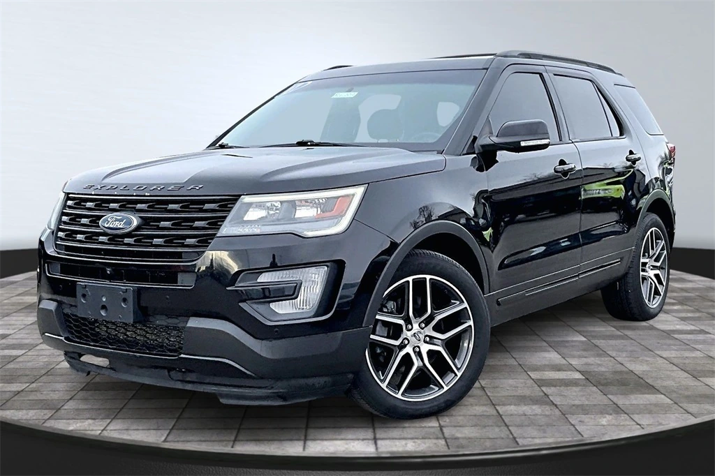 2017 Ford Explorer Sport's photo