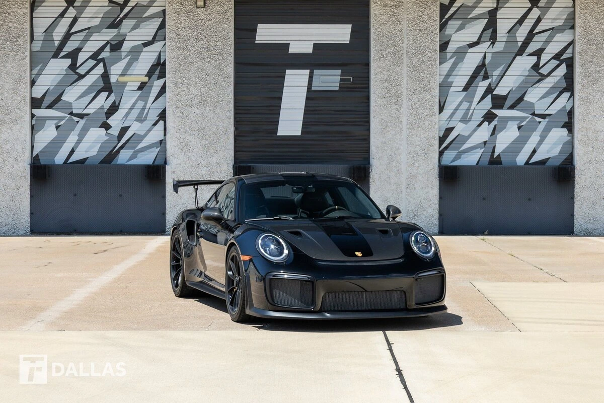2018 Porsche 911 GT2 RS's photo