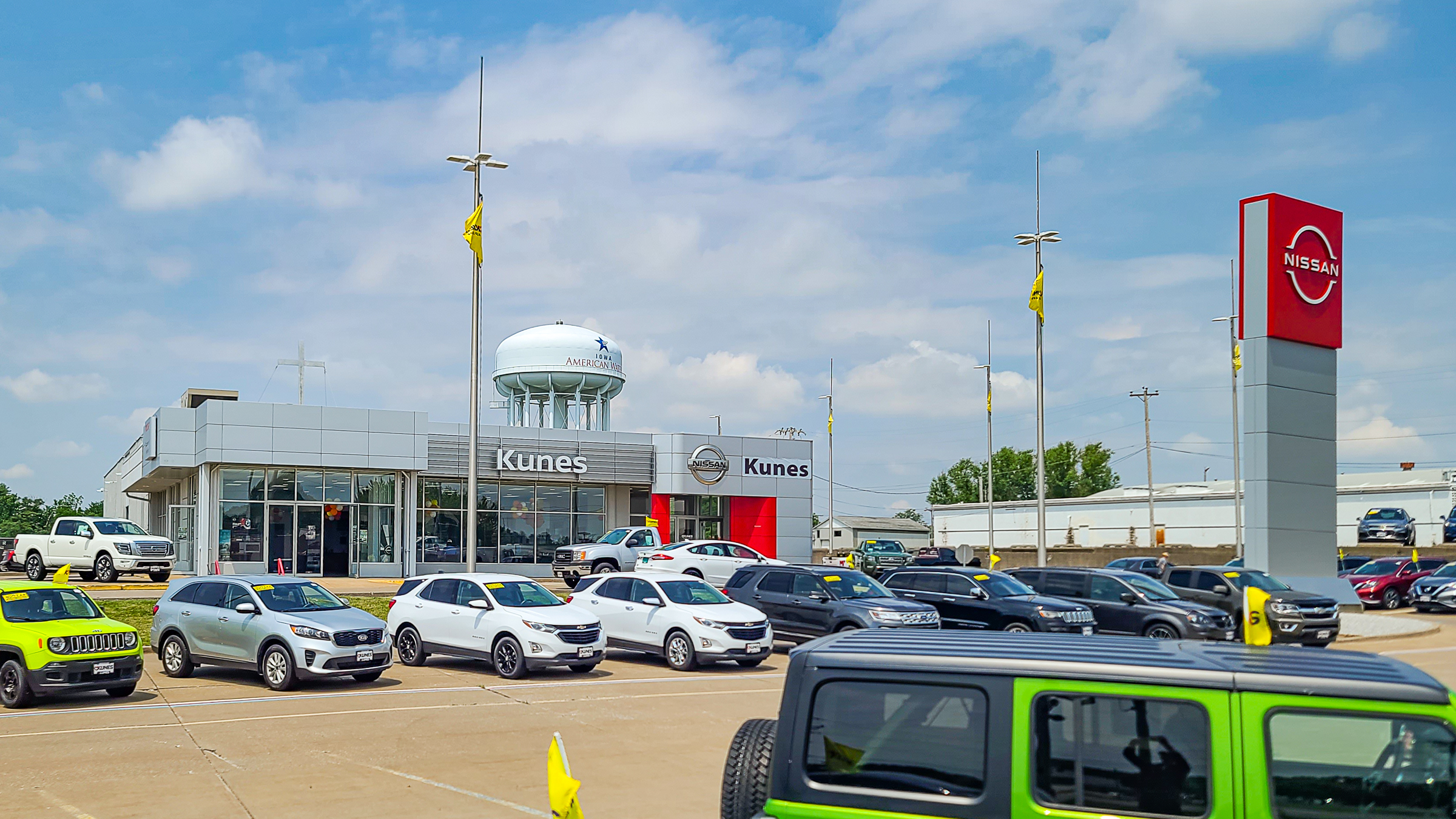 Kunes Nissan of Davenport
