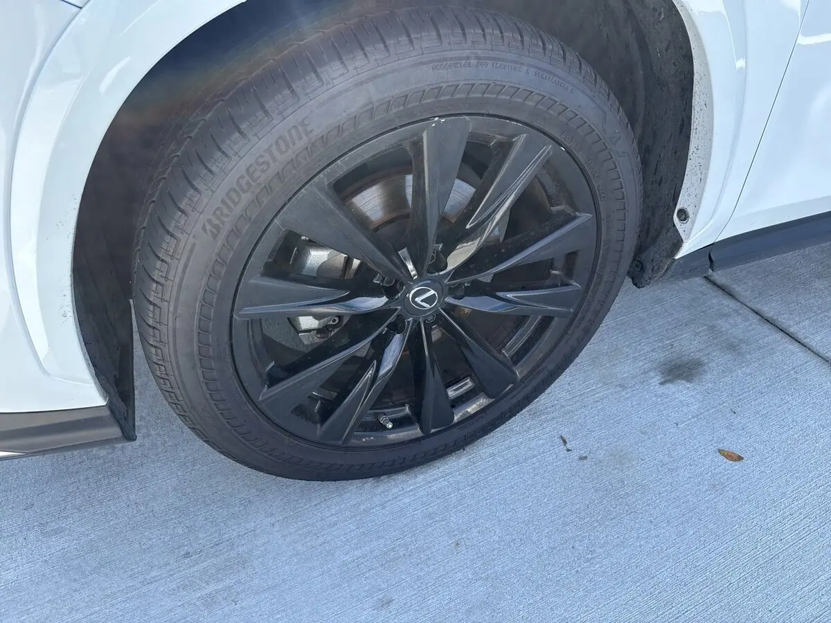 2022 Lexus NX 350 F SPORT Handling AWD photo 3