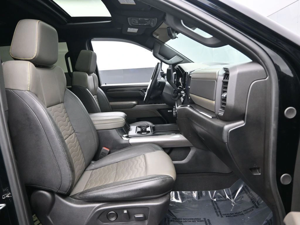 2024 Chevrolet Silverado 2500HD ZR2 - Photo 32