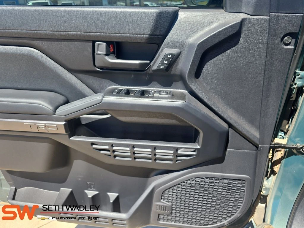 2026 Toyota 4Runner TRD Off-Road Premium - Photo 27
