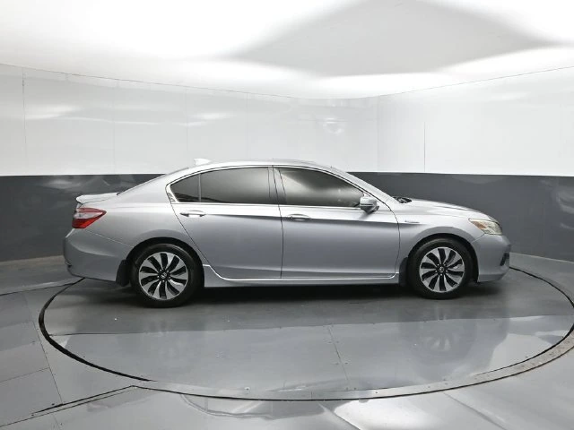 2017 Honda Accord Hybrid Touring - Photo 11