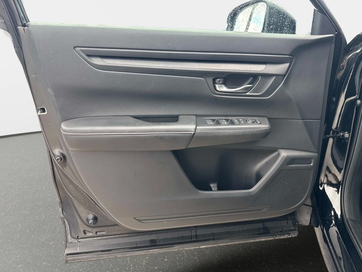 2025 Honda CR-V Sport - Photo 16