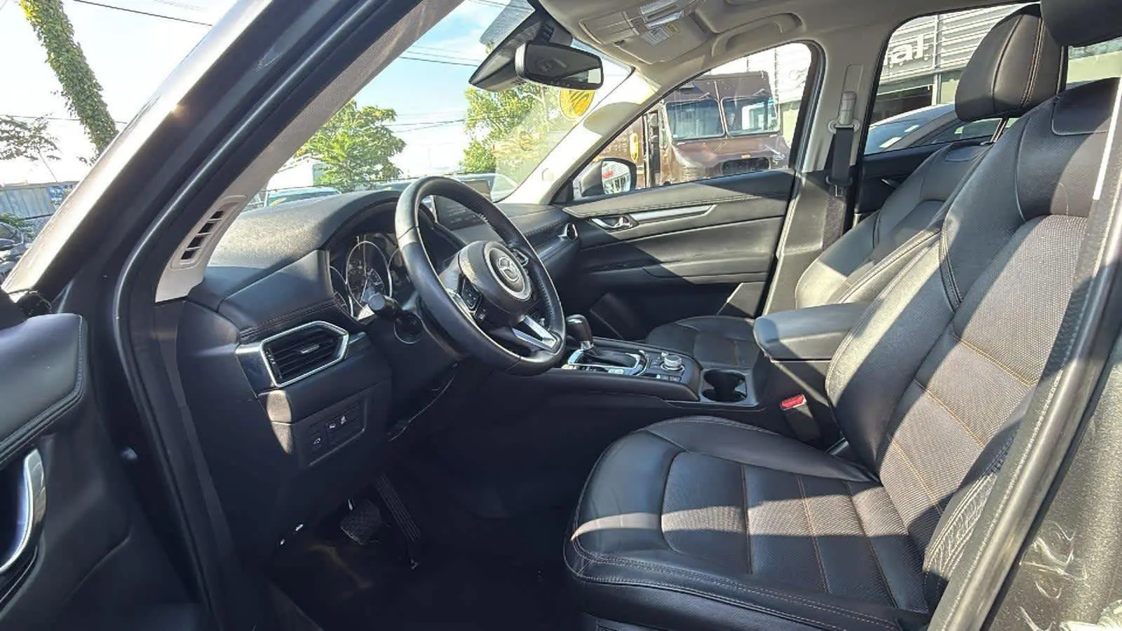 2022 Mazda CX-5 2.5 S Preferred photo 16