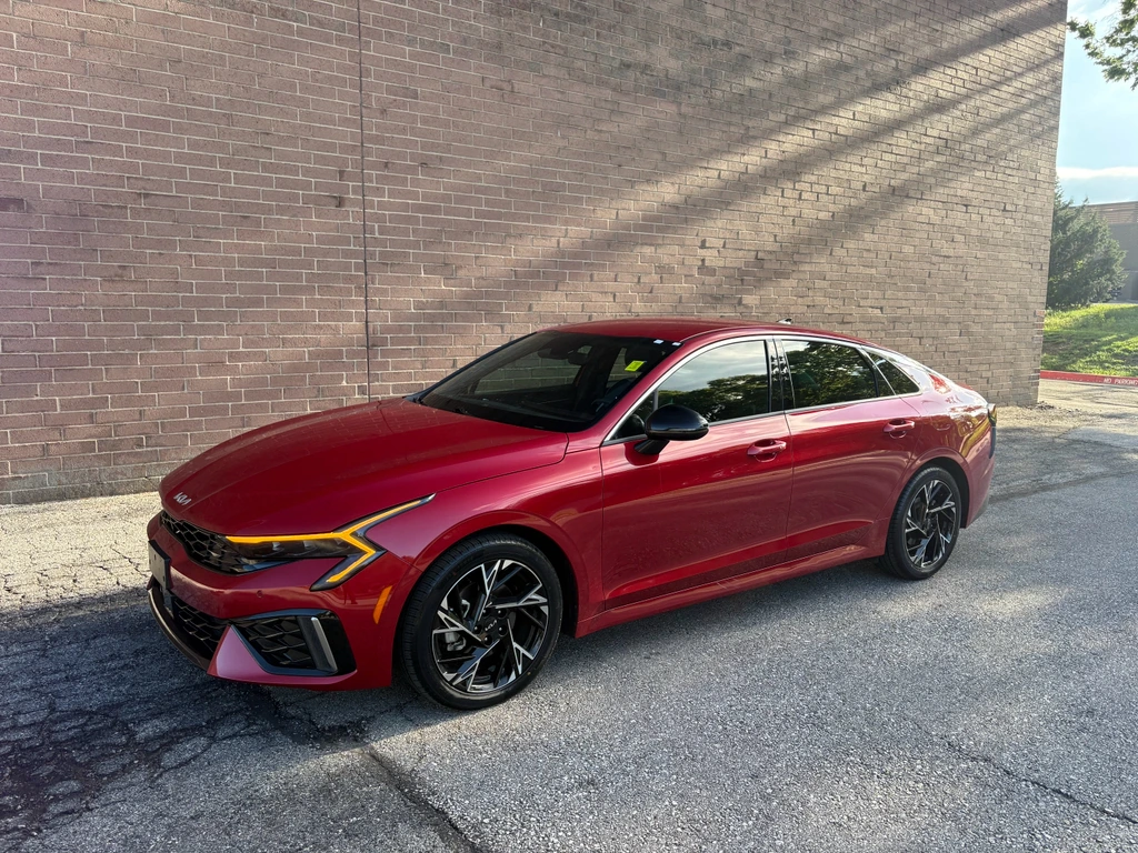2025 Kia Optima GT-Line AWD's photo