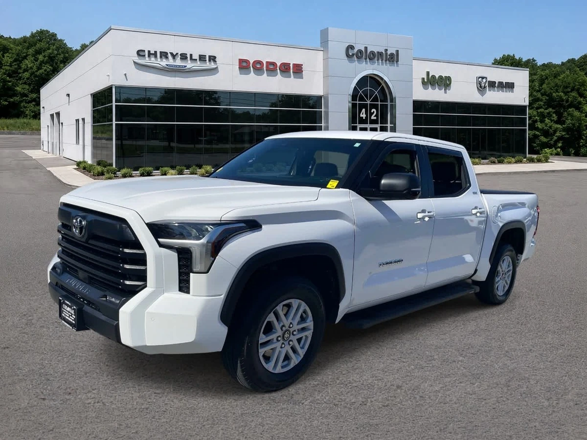 2025 Toyota Tundra SR5