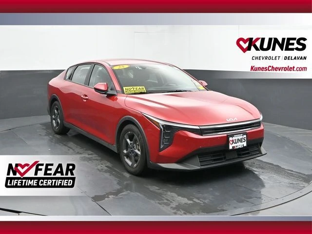 2025 Kia K4 LXS AT's photo