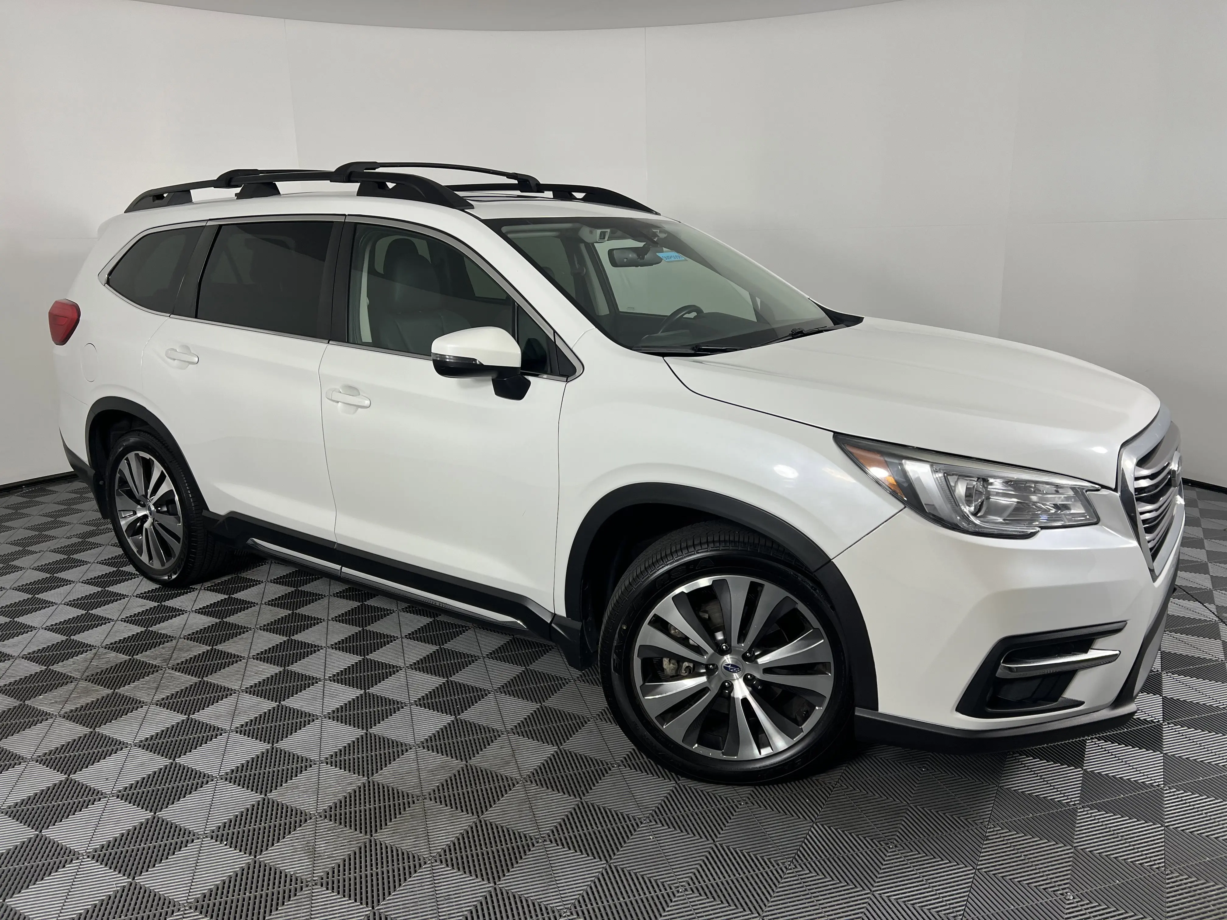 Used 2019 Subaru Ascent Limited with VIN 4S4WMAPD9K3453561 for sale in Farmington, UT