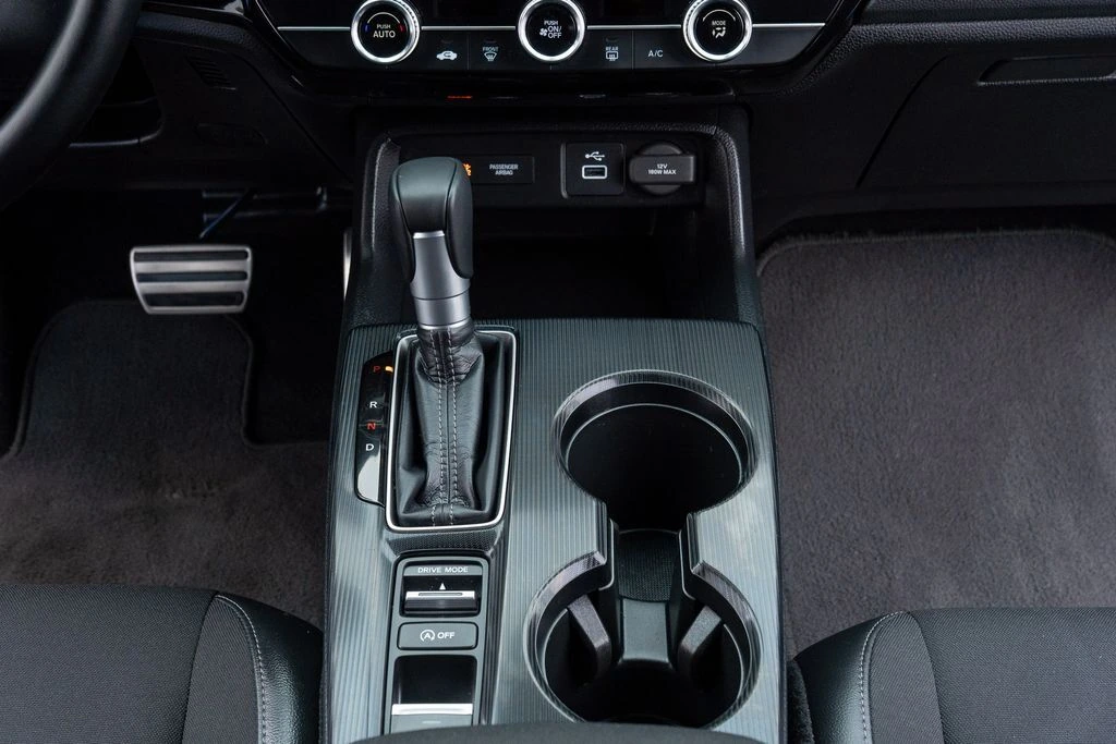 2024 Honda Civic Hatchback Sport - Photo 23