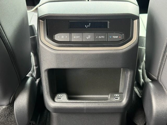 2026 Lexus TX 350 - Photo 25
