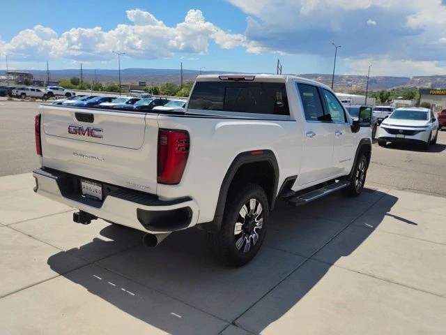 2024 GMC Sierra 3500HD Denali - Photo 7