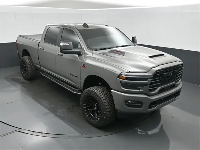 2025 Ram 2500 Laramie photo 25