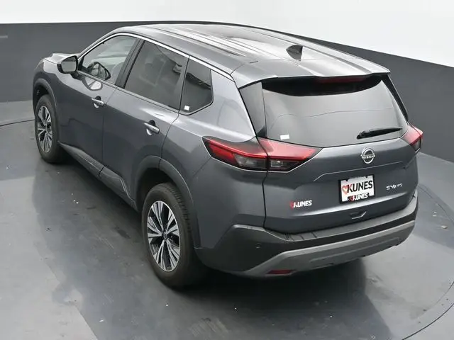 2023 Nissan Rogue SV photo 29