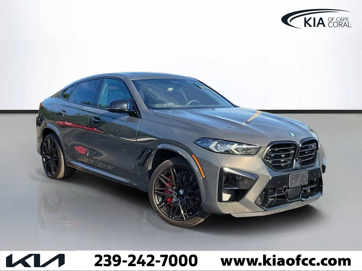 2025 BMW X6 M