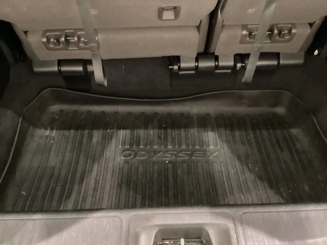 2024 Honda Odyssey EX-L - Photo 14