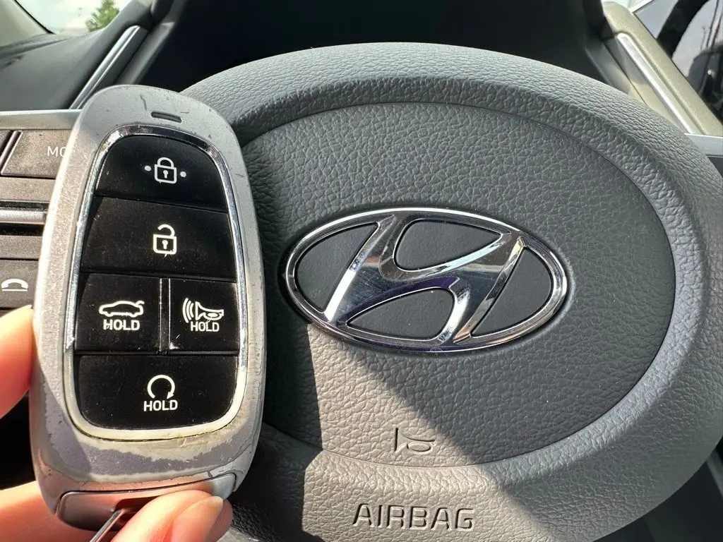2020 Hyundai Sonata SEL photo 27