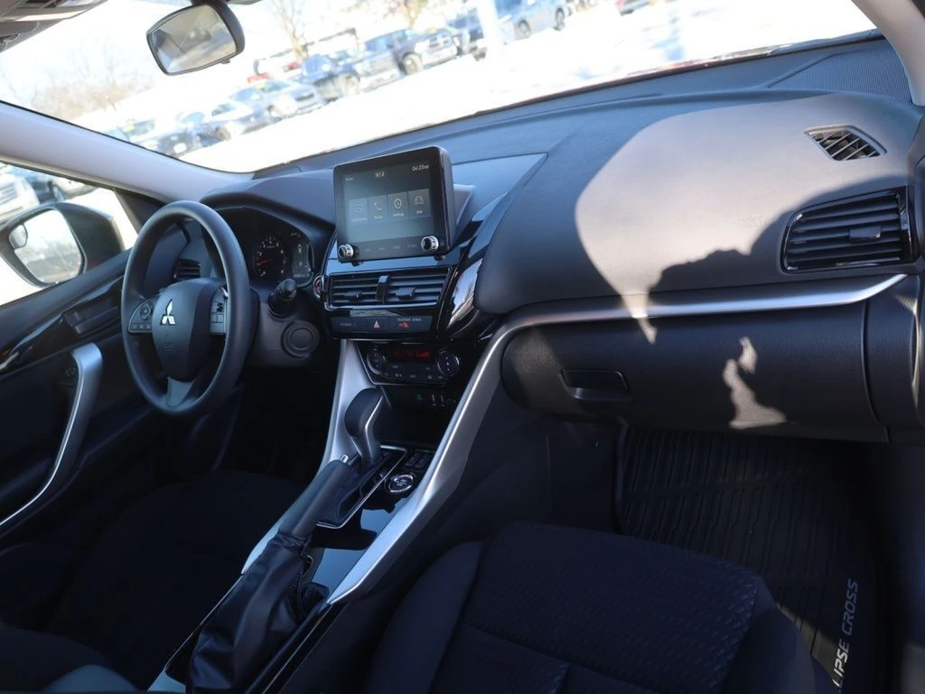 2026 Mitsubishi Eclipse Cross LE - Photo 14