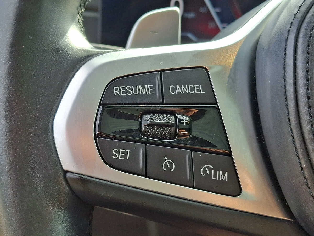 2023 BMW 3 Series M340i - Photo 17