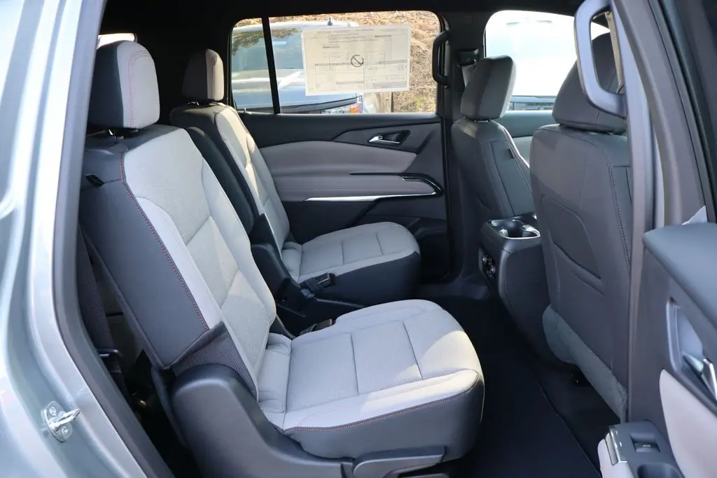 2026 Chevrolet Traverse 1LT photo 41