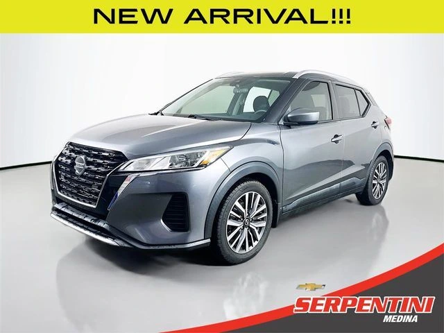 2021 Nissan Kicks SV's photo