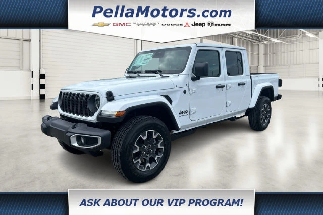 2026 Jeep Gladiator Sahara - Photo 8